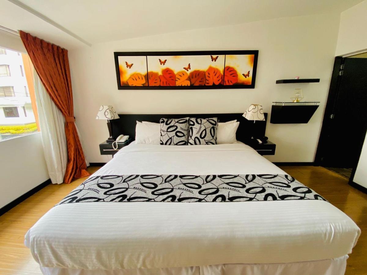 Hotel Marbella Chico ボゴタ エクステリア 写真