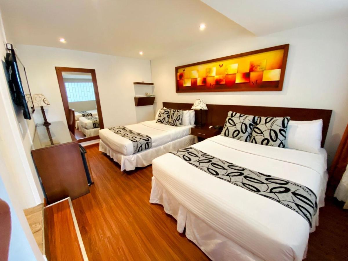 Hotel Marbella Chico ボゴタ エクステリア 写真