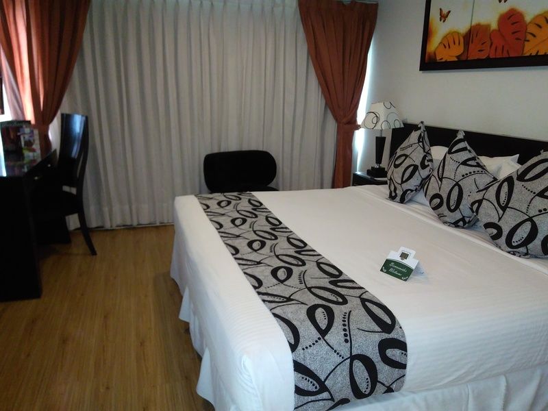 Hotel Marbella Chico ボゴタ エクステリア 写真